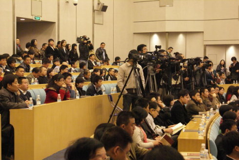 香墅书香会论坛胡润与浙商对话-从百富榜看成功者的经营之道暨“胡润百富IT富豪榜”发布会在浙江省人民大会堂国际厅举行