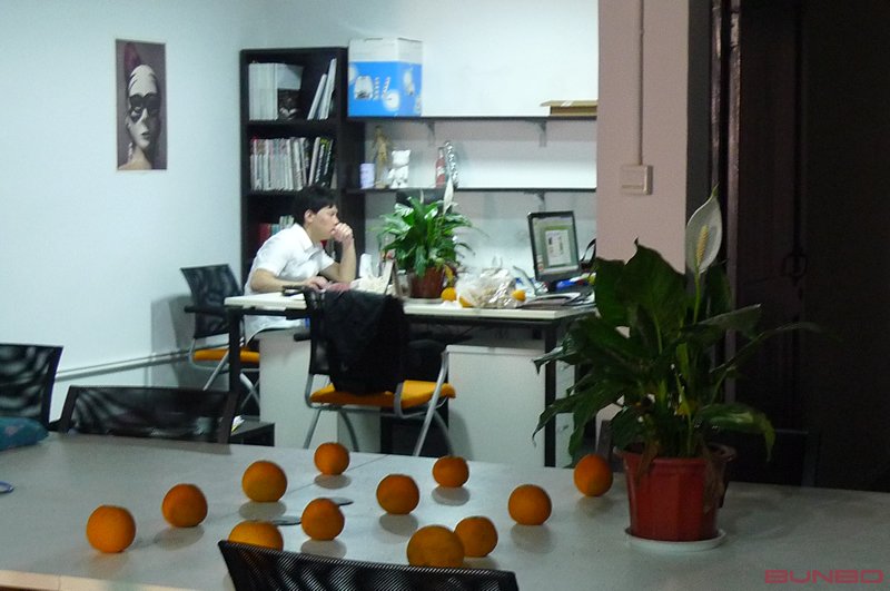 本埠广告杭州凤凰山脚办公室启用，地址为凤凰山脚路7号。