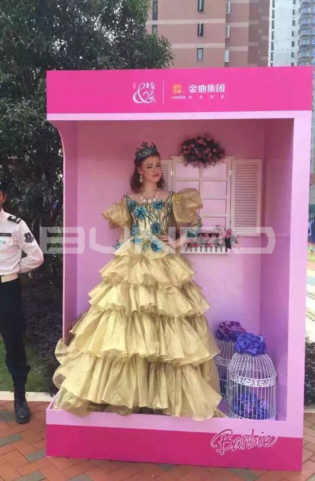 公主的洋房、格林格林，金地自在城三期样板区开放