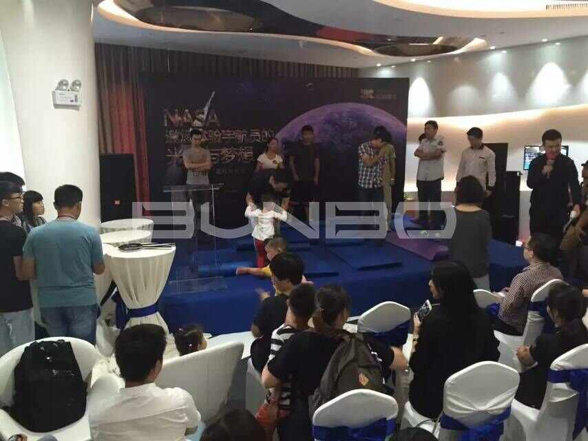 丰隆百翘香江星际外交官海选活动现场照片