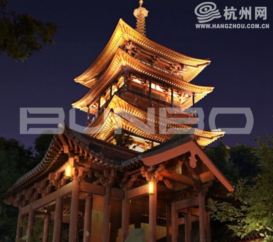 望仙阁运用不同功率的灯具组合将楼阁点亮