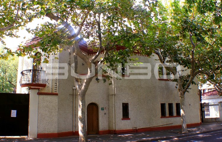 武康路210号罗密欧阳台