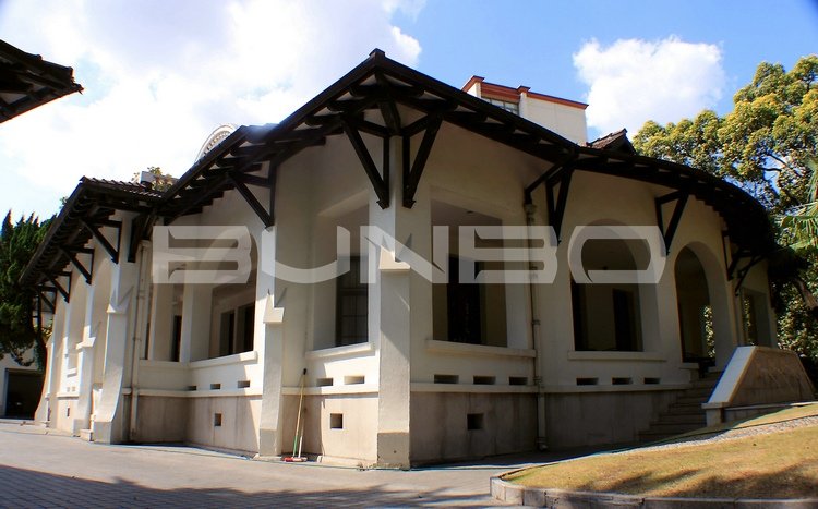 武康路390号-原意大利领事官宅