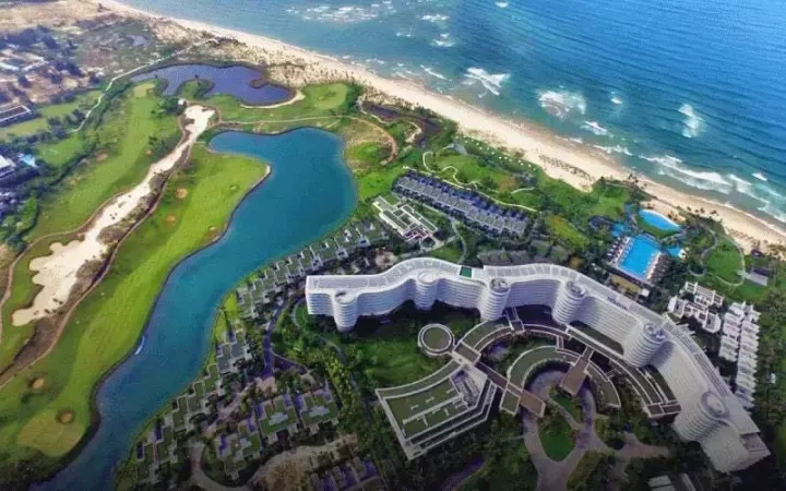 海南蓝湾小镇实景