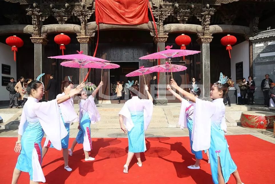 十里风荷营销中心暨样板示范区盛大开放