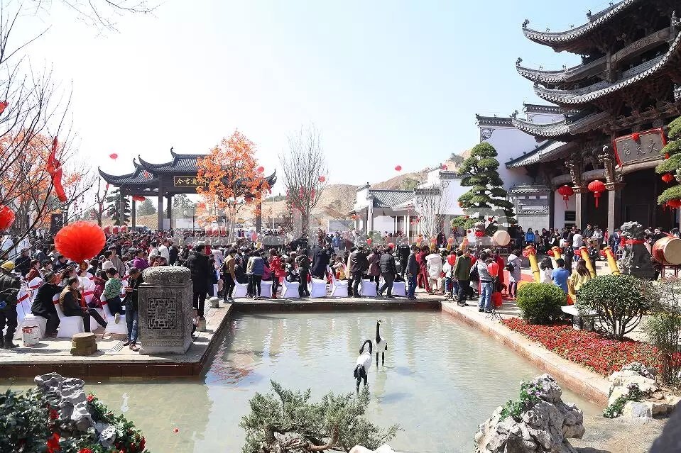 十里风荷营销中心暨样板示范区盛大开放