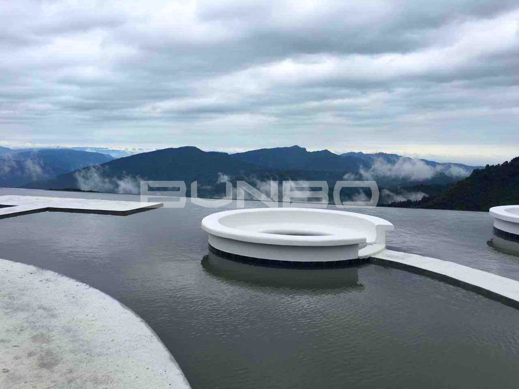 云中花岭为西南区域罕见的悬崖酒店