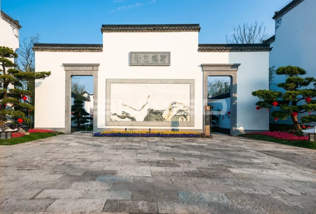 上饶灵山工匠小镇十里风荷实景图