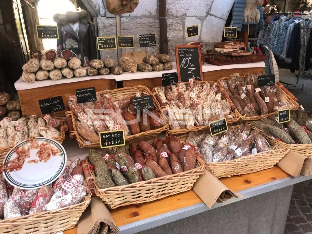 安纳西小镇集市