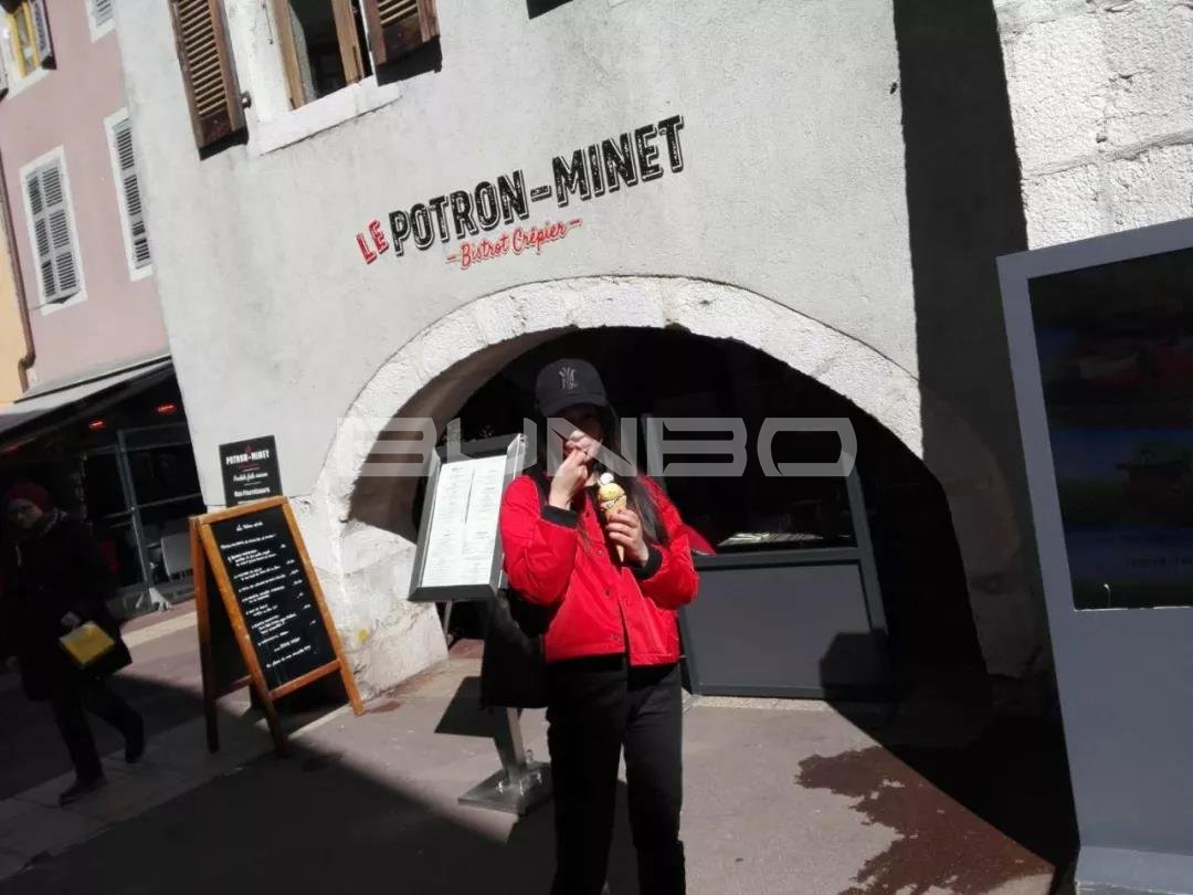 安纳西小镇集市