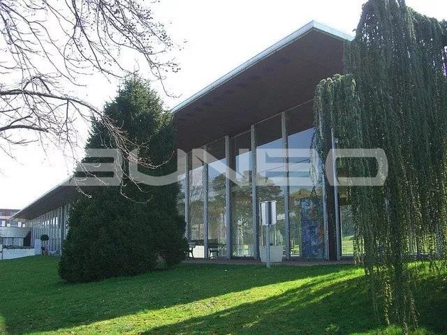 依云小镇水产业链:医疗温泉