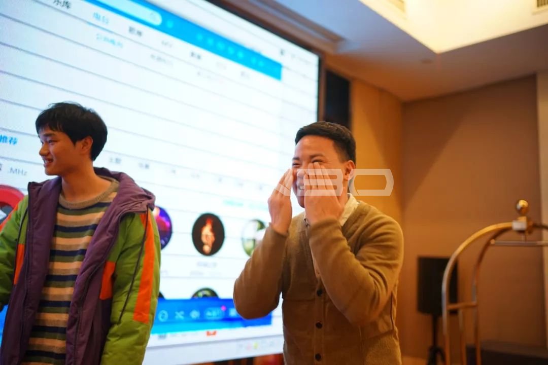 本埠城乡八周年年会