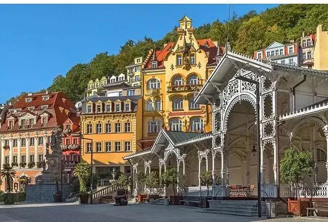 治愈系说明书，卡罗维发利提供的欧洲小镇温泉圣经