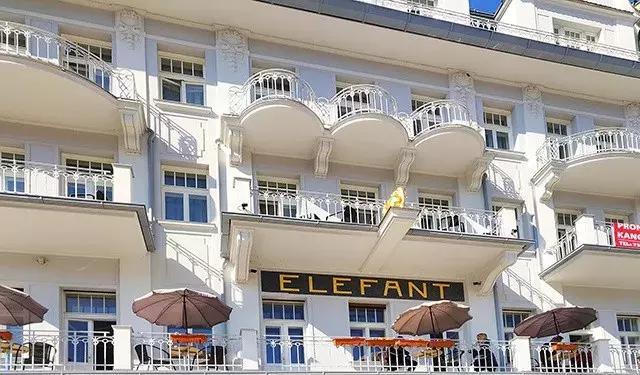 治愈系说明书，卡罗维发利提供的欧洲小镇温泉圣经