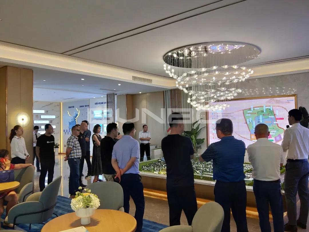 蓝城·威海桃花源“联动美好 共启华章”活动在生活美学馆启幕