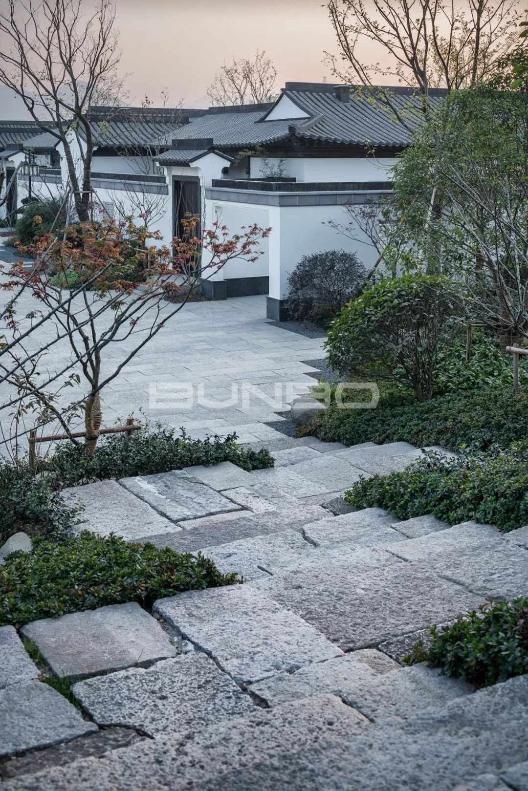 中式合院街巷实景图