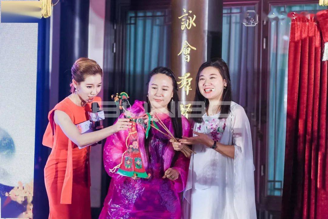 绿城春江明月举办国粹大戏