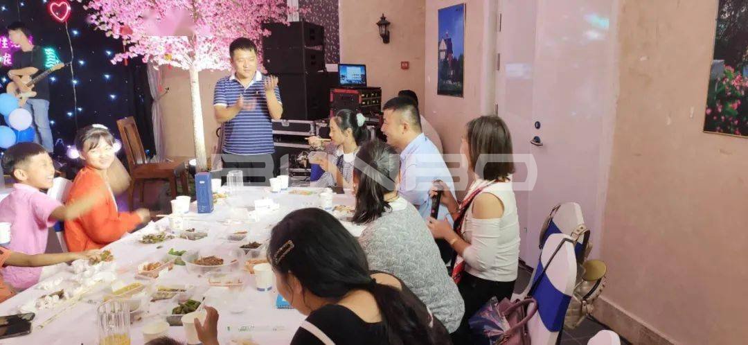 美好生活节在青啤龙悦湾举行