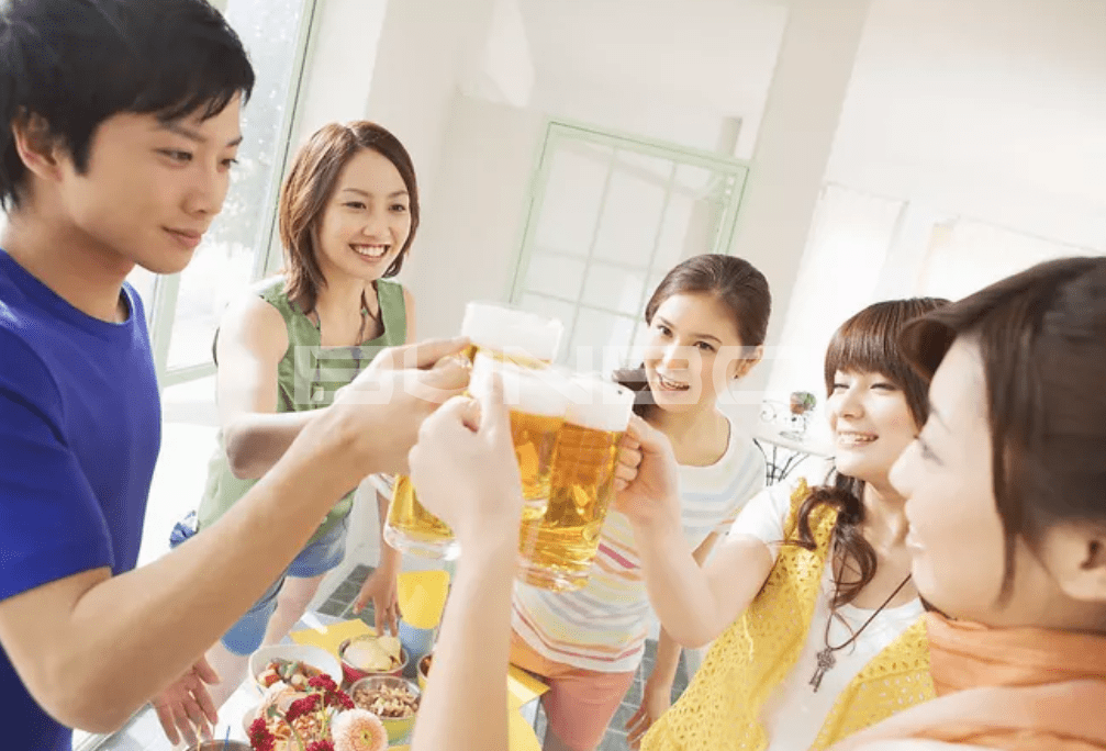 美好生活节在青啤龙悦湾举行