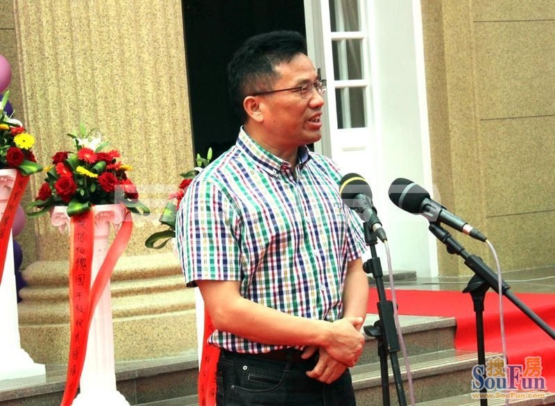 安吉·玫瑰园售楼中心正在隆重地举行对外开放庆典