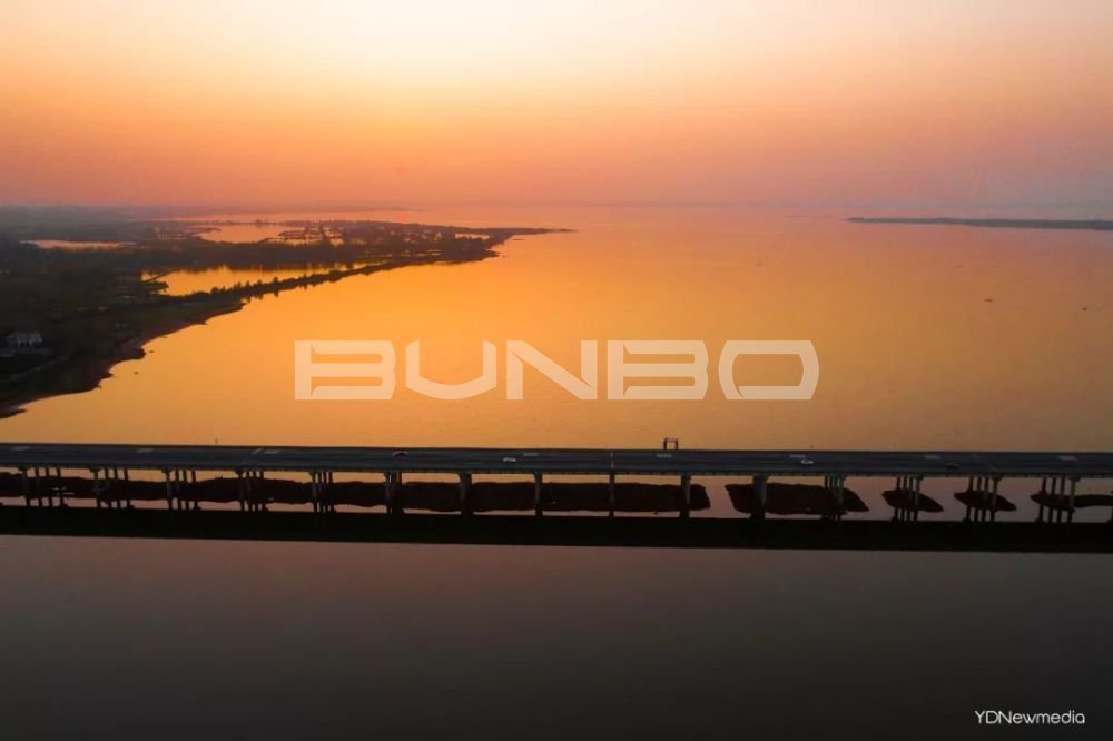 咸宁梓山湖:绿地梓湾国际健康城