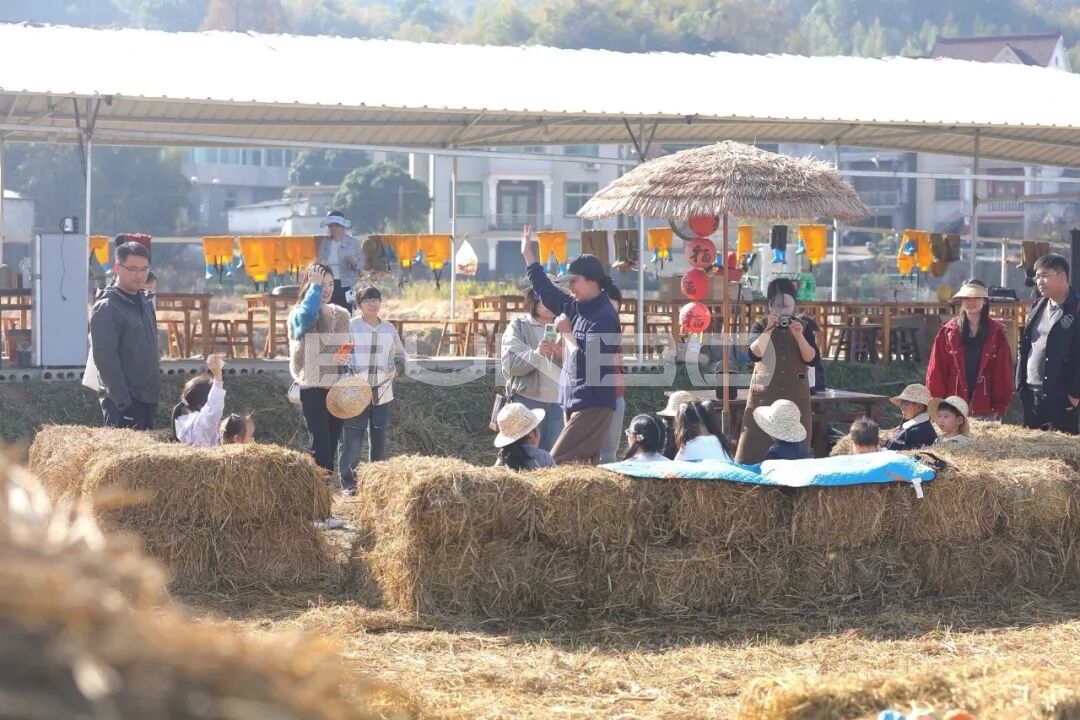 杭州农库草垛乐园