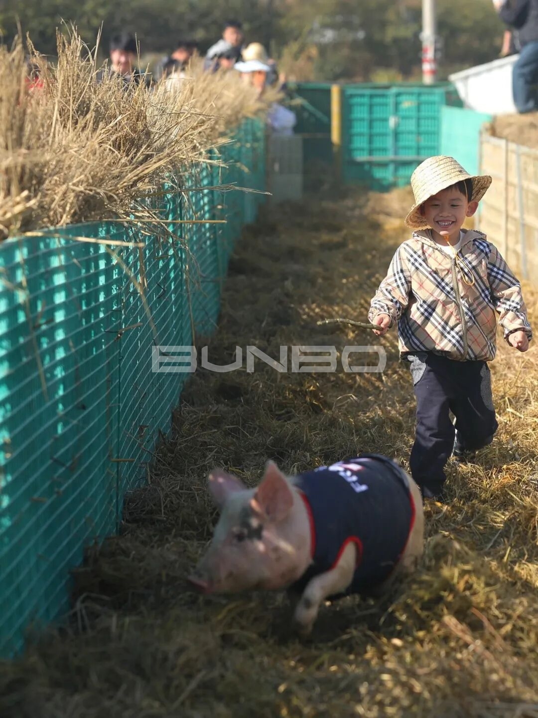 杭州农库草垛乐园