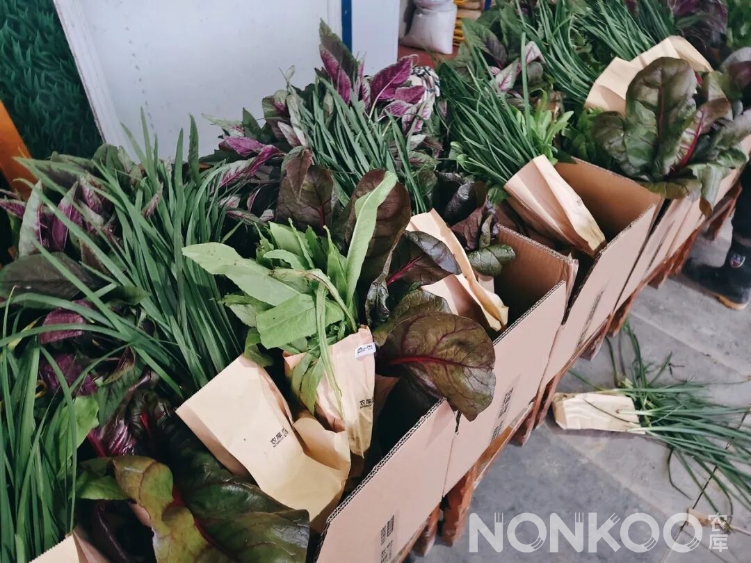 农库作物公园有机蔬菜配送装箱