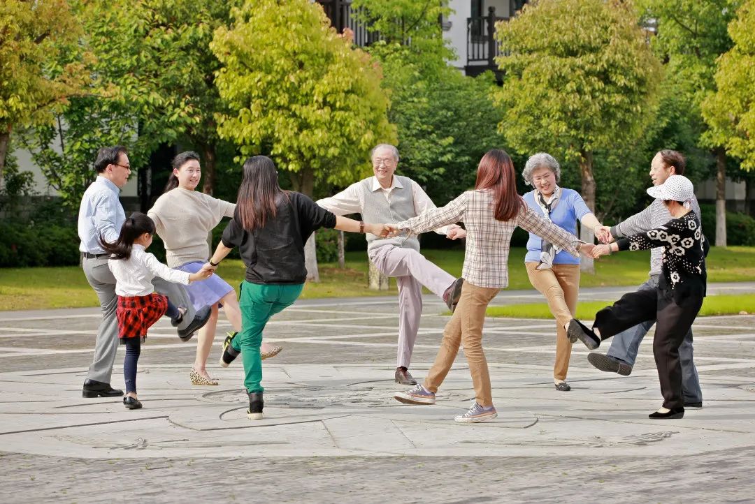 小镇美好生活示意 (2).jpg 小镇美好生活示意 (2).jpg