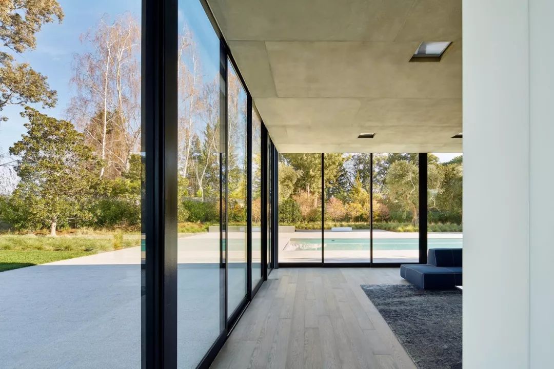 建筑师Stanley Saitowitz设计作品1517411236263179.jpg