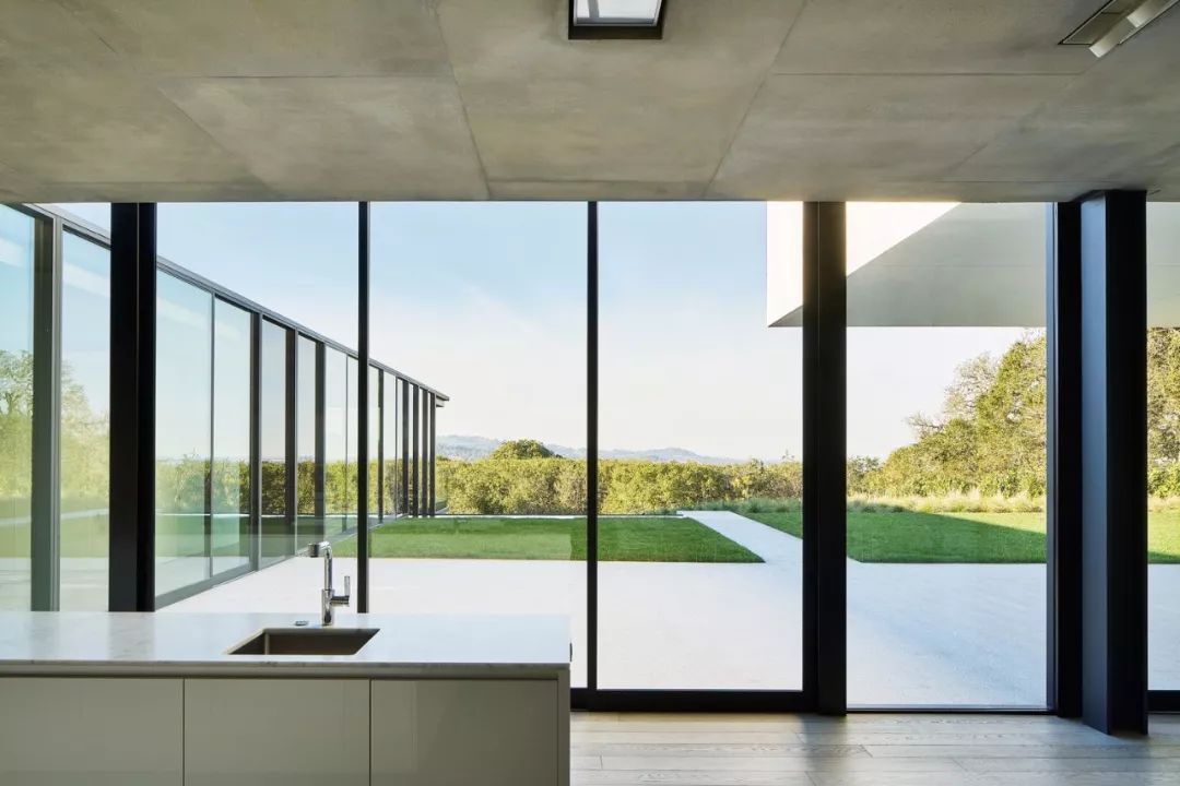 建筑师Stanley Saitowitz设计作品1517411304799077.jpg